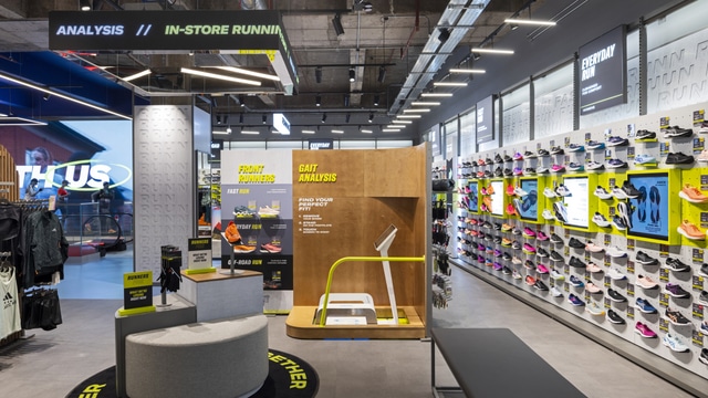 Sports Direct Running department – Retail Design – The One Off