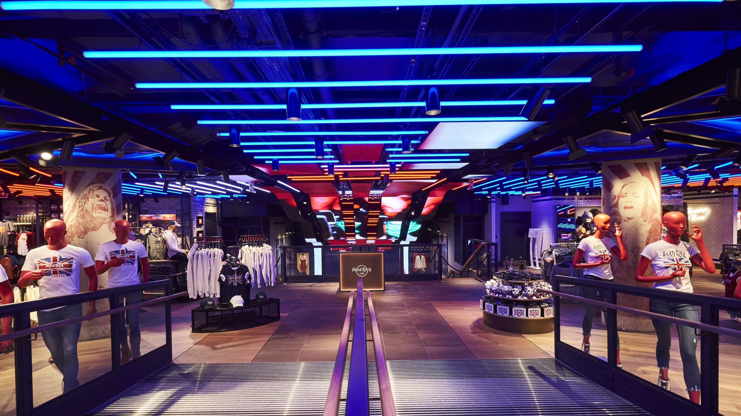 Hard Rock Piccadilly Store Main Entrance