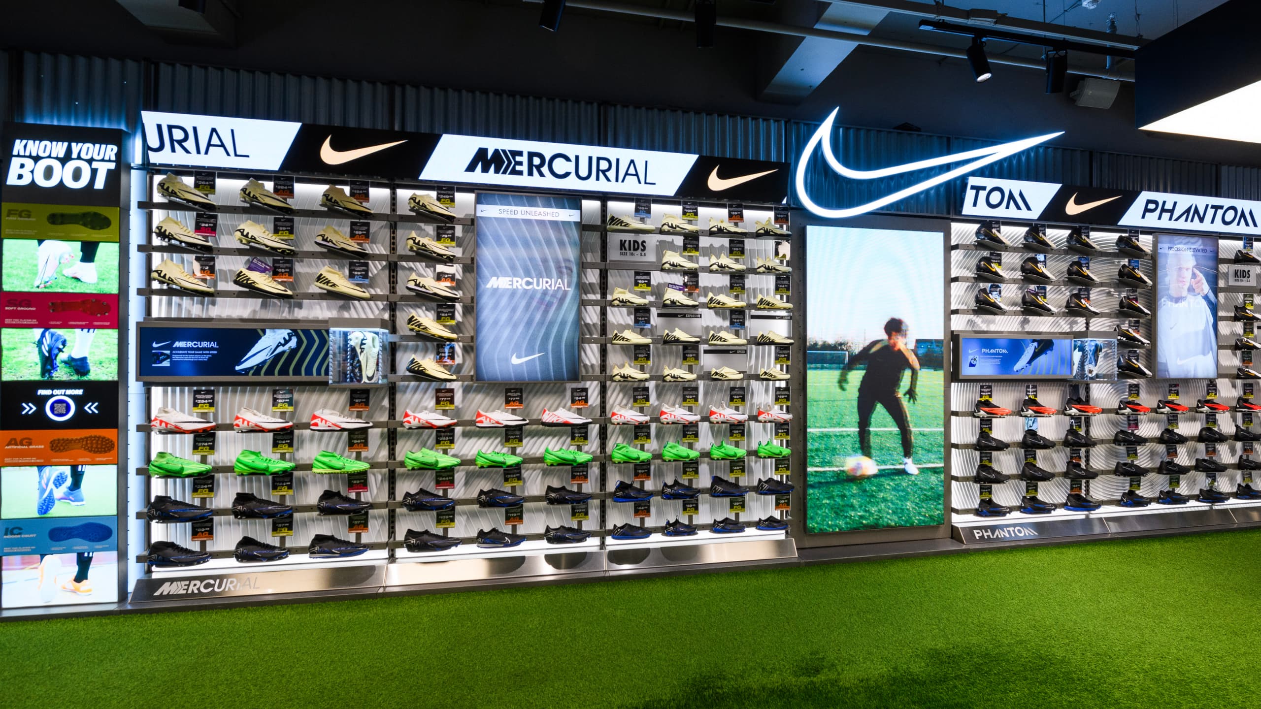 Nike retail activation — The One Off