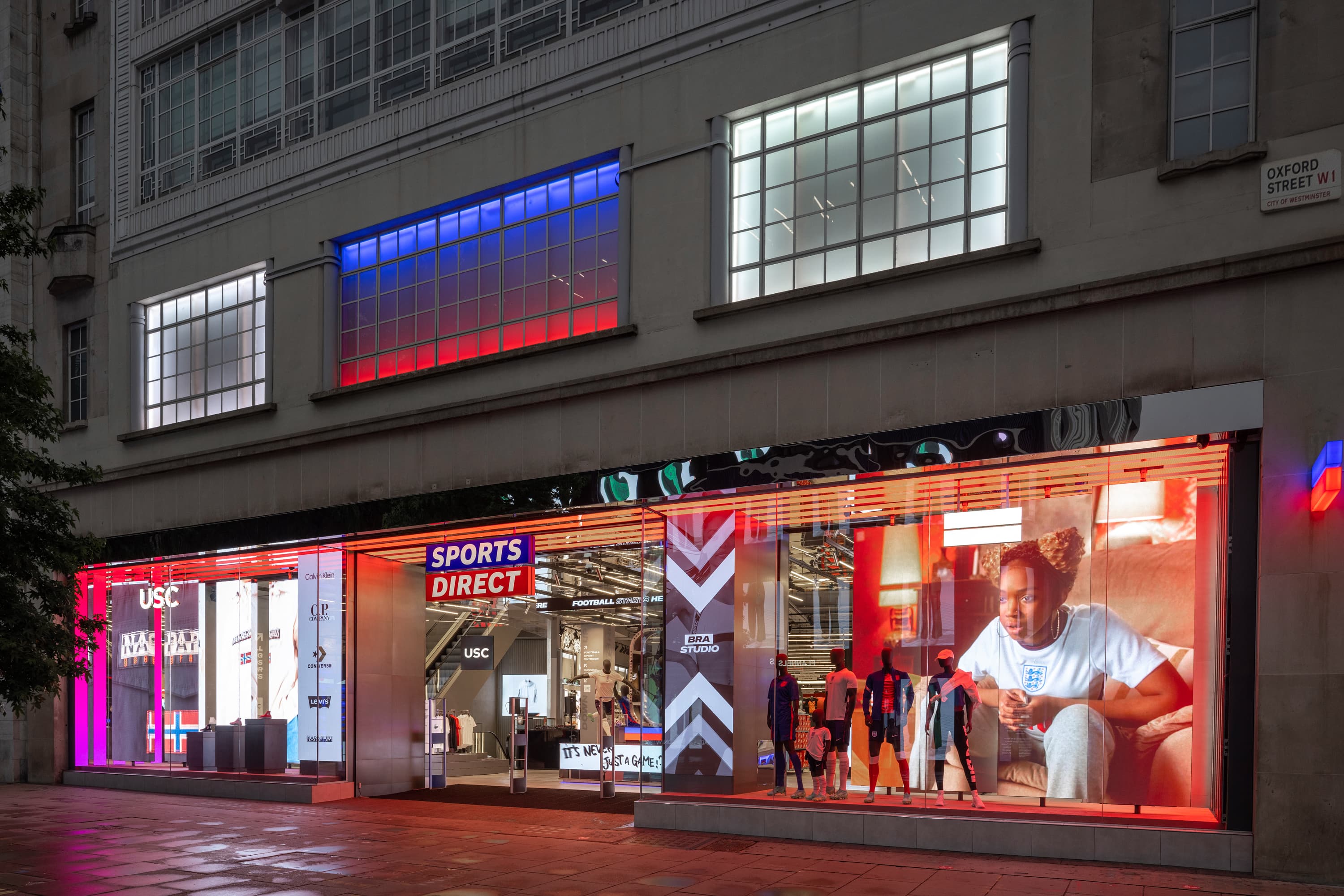 Sports Direct retail design — The One Off