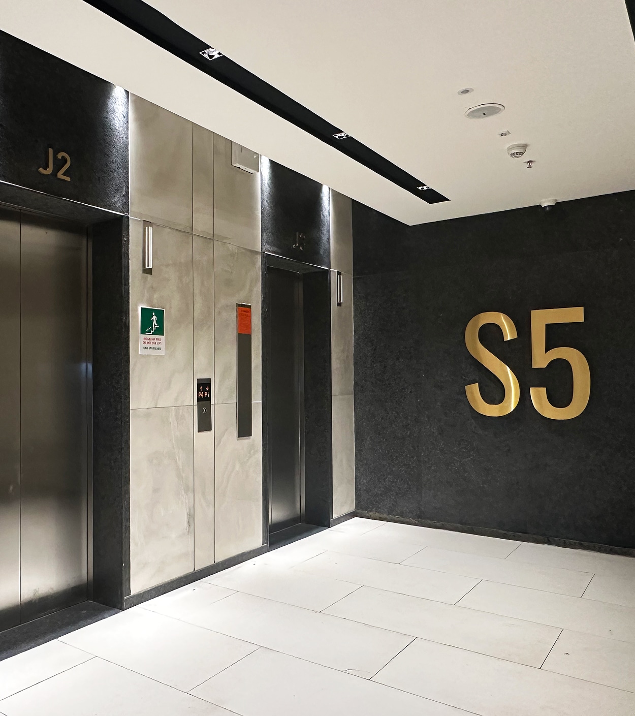 Lift Space Signage