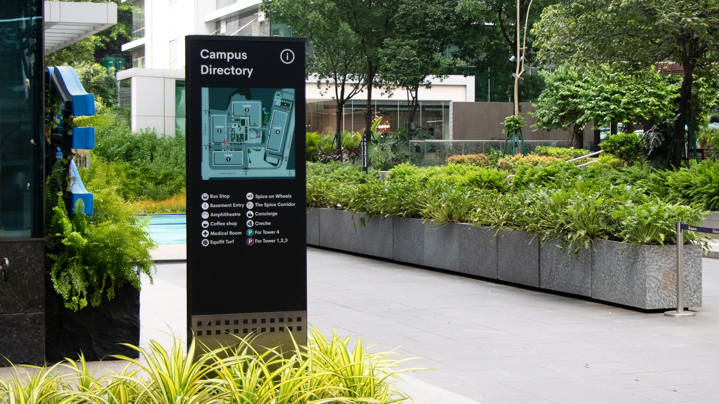 Mumbai Brookfield Outdoor Signage